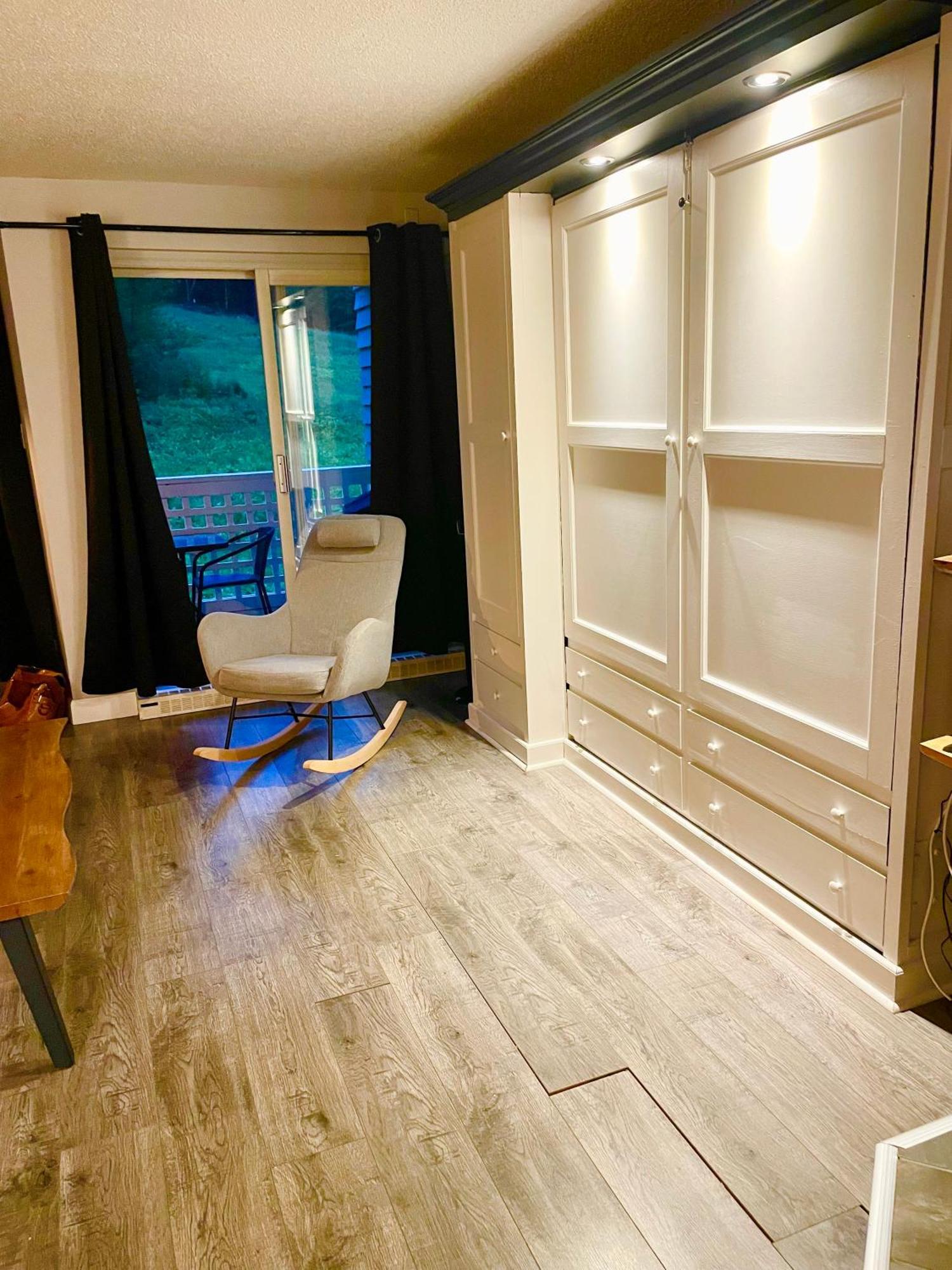 Апартаменты Ski-In, Ski-Out Chaleureux Studio Loft Au Pied Des Pistes De Ski Стоунхем Экстерьер фото
